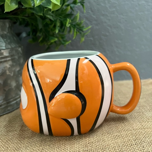 Disney Finding Nemo mug - Picture 4 of 6